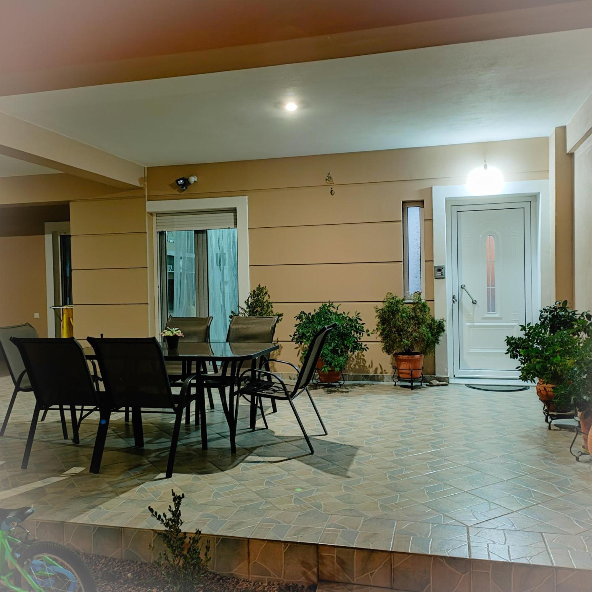 Apartamento Χλιδατο-Ονειρεμενο-Μοντερνο Διαμερισμα!!! Larissa Exterior foto